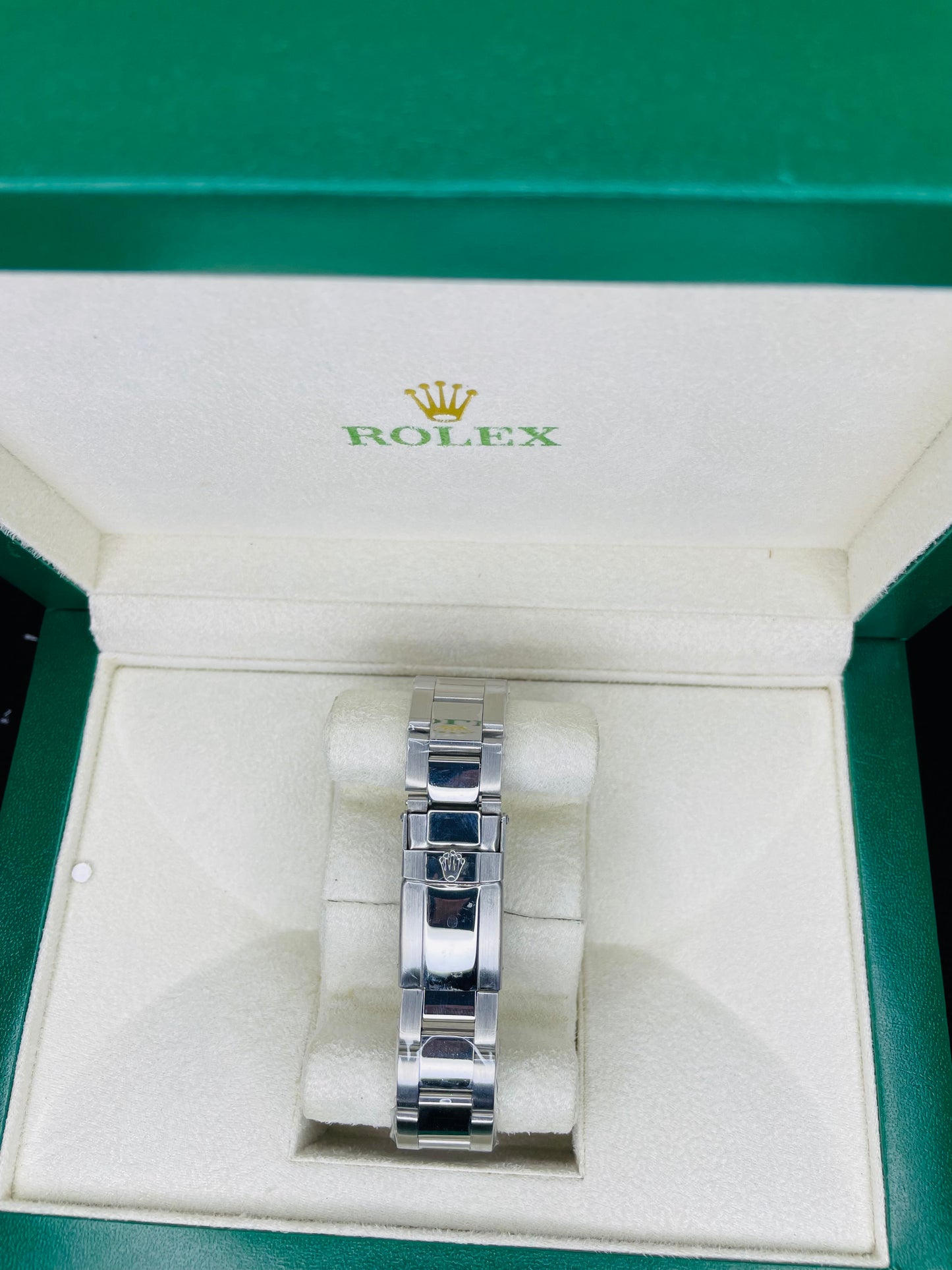 Black dial with silver chain