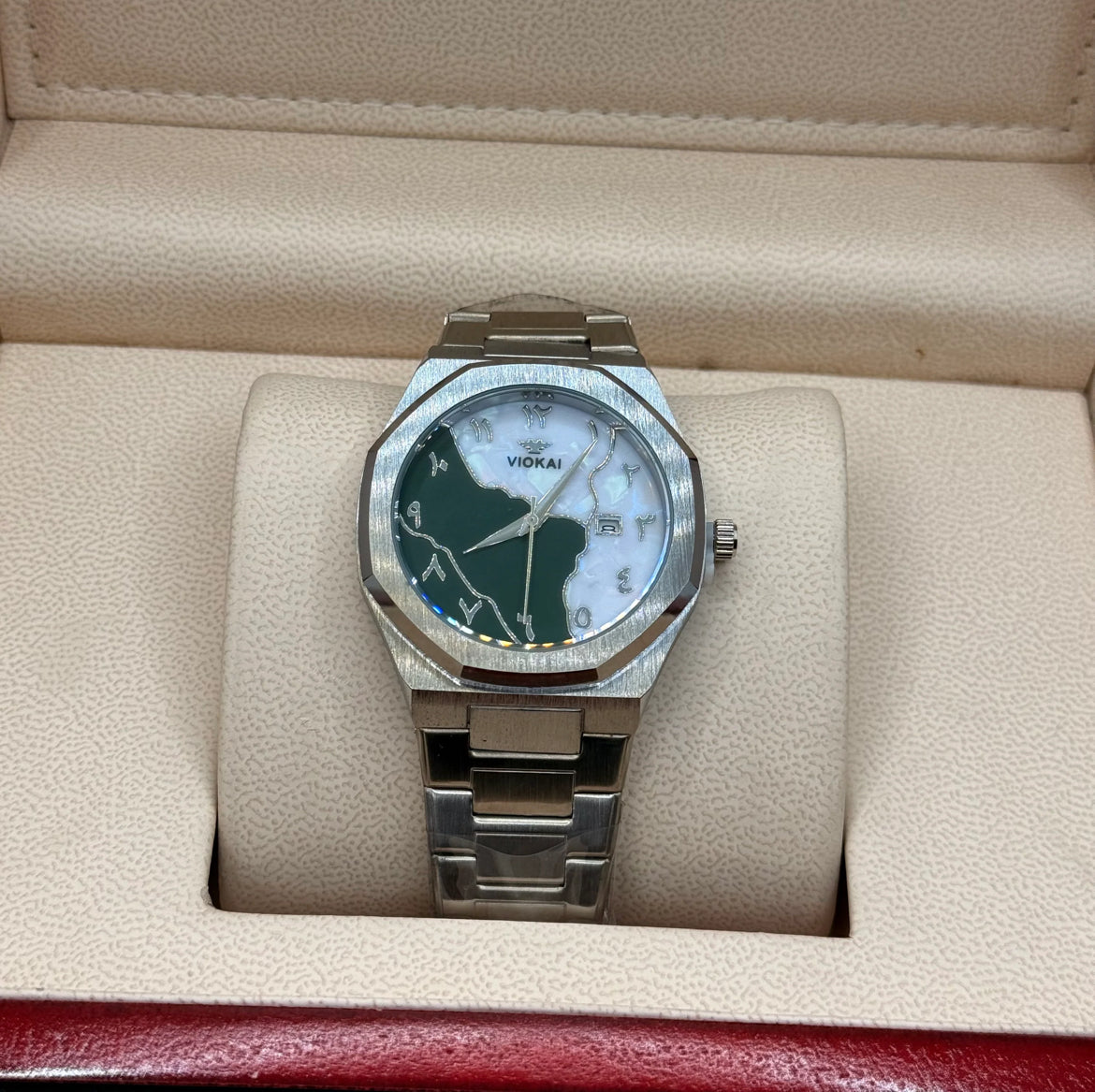 Aura stainless steel silver with marbel Dial