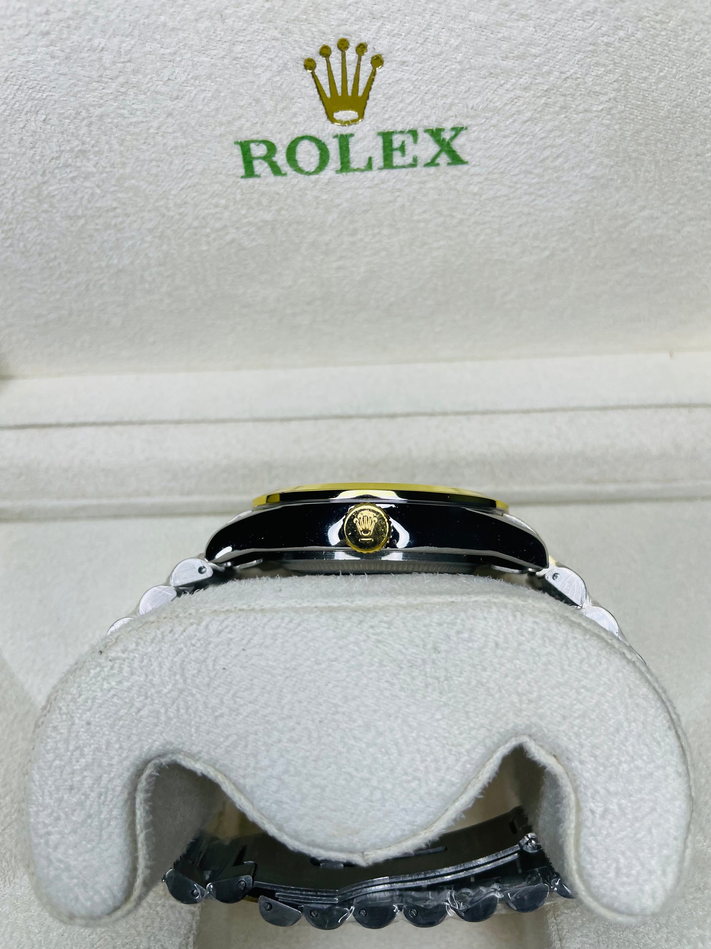 RlX white & golden dial with chain strap