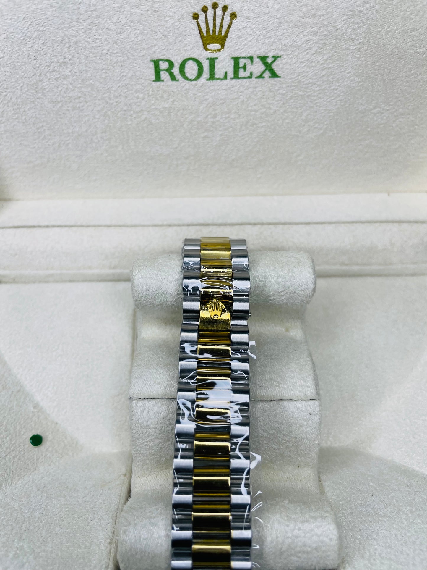 RlX white & golden dial with chain strap