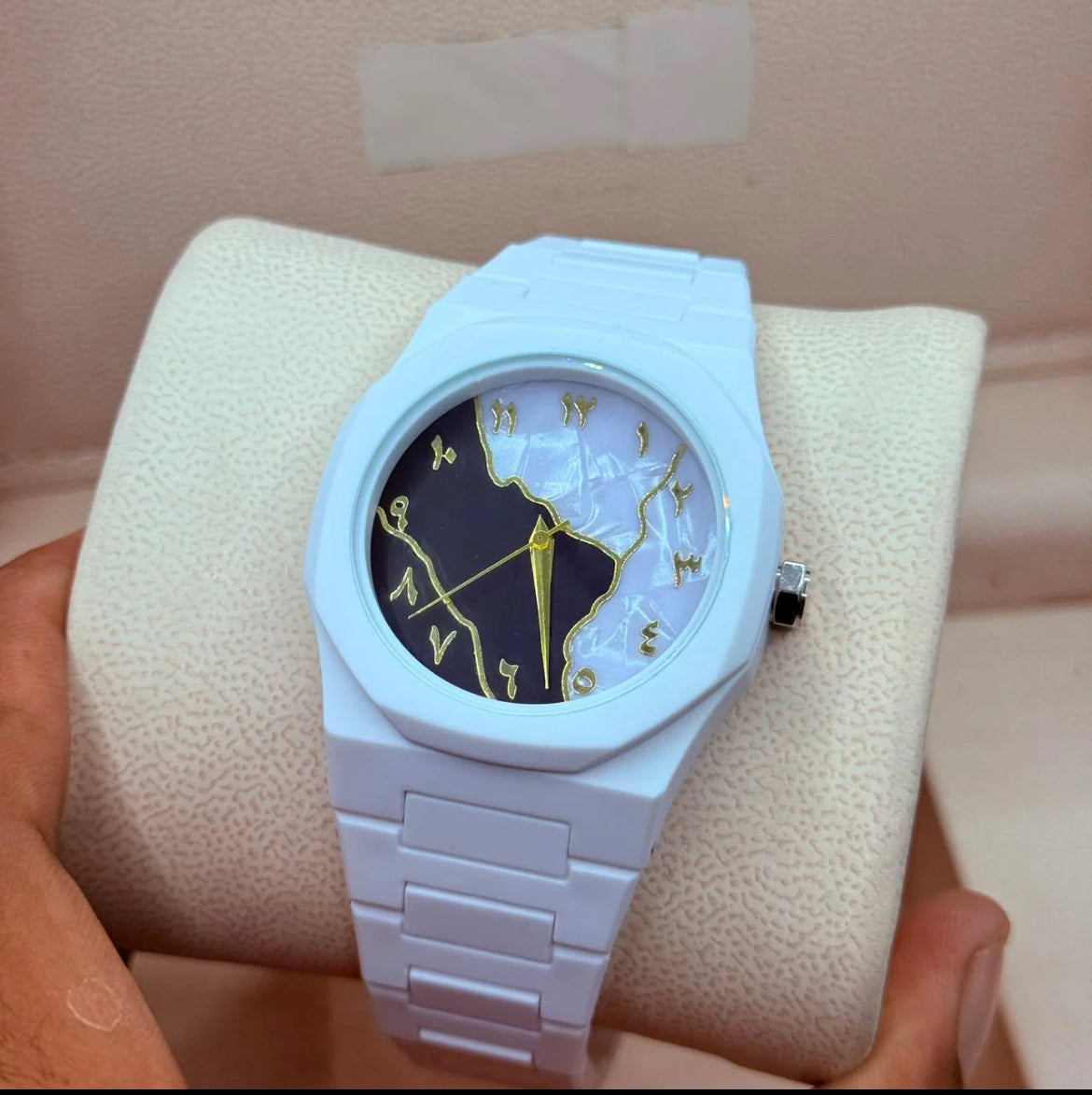 White Aura With Marbel Dial